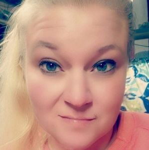 Meet your Posher, Kendra